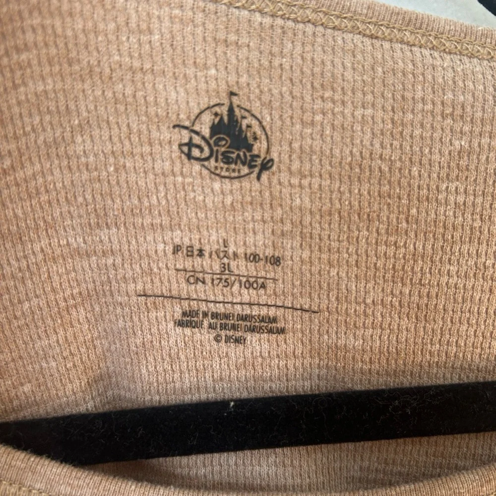 Disney Store Winnie the Pooh Waffle Knit Long Sleeve Size L - Picture 2 of 5